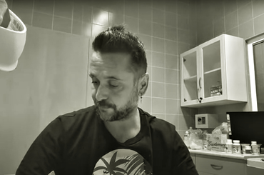 Majka élő videós üzenete dr.Gődénynek Majka koronavírussal fertőzött